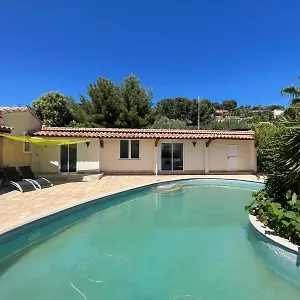  Appartement T2 Piscine Proche